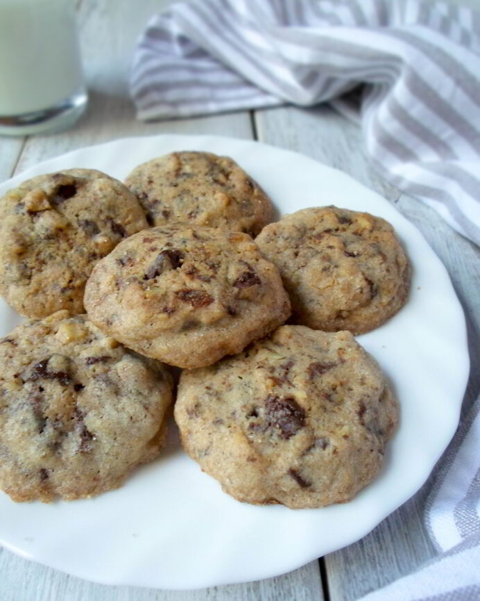 Cookies sa orasima i čokoladom