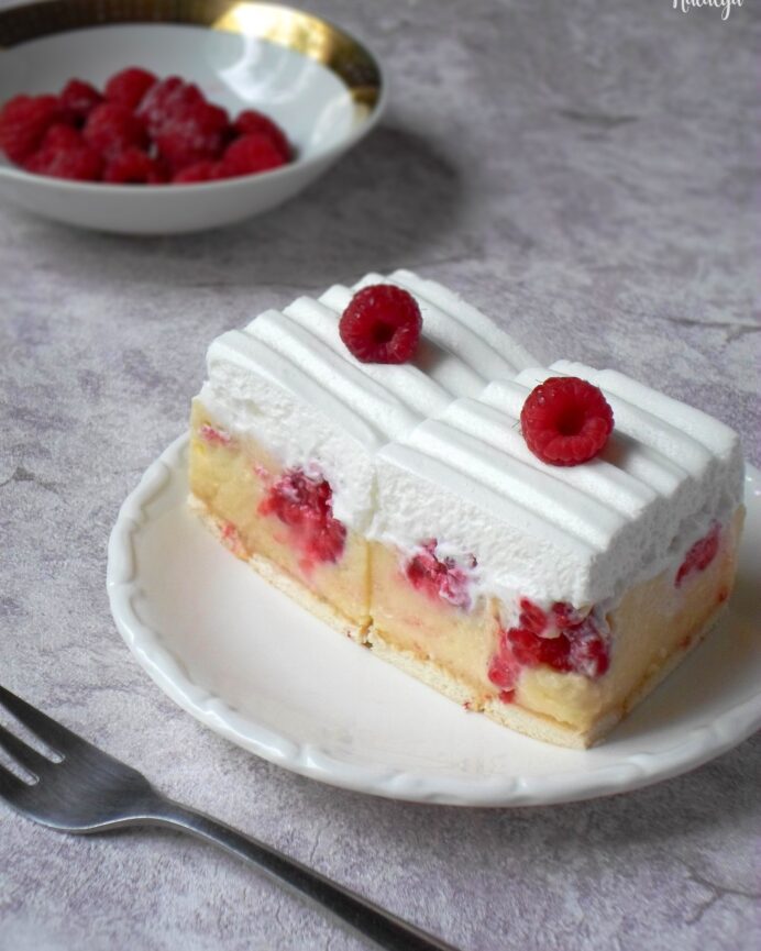 Krem kocke sa malinama
