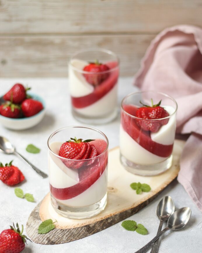 Panna Cotta sa jagodama