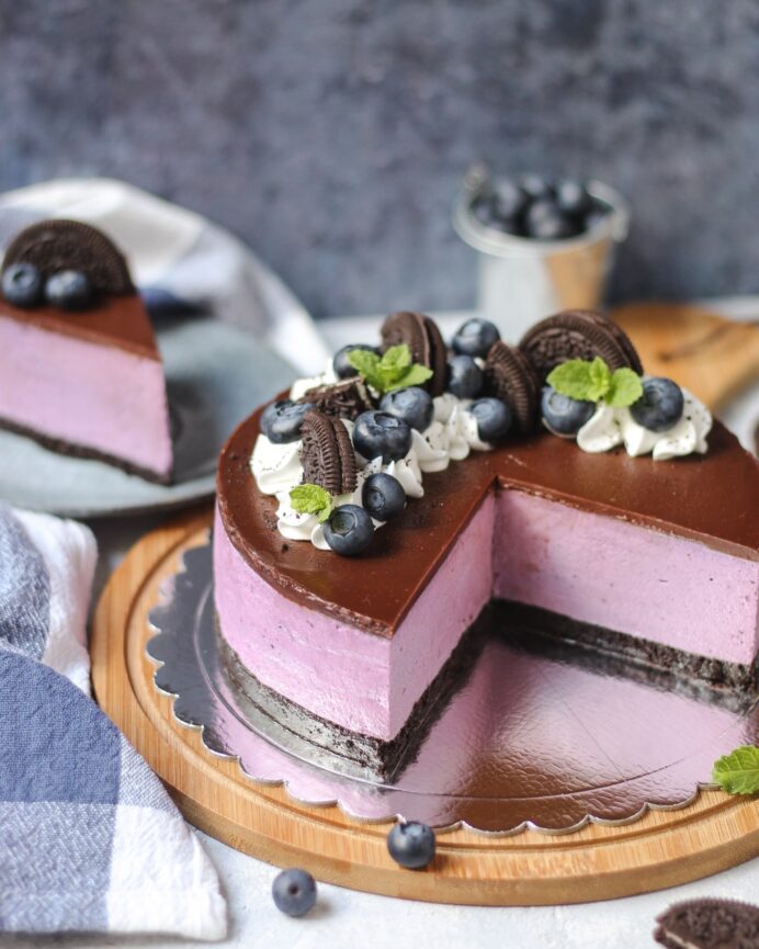 Oreo-borovnica čizkejk