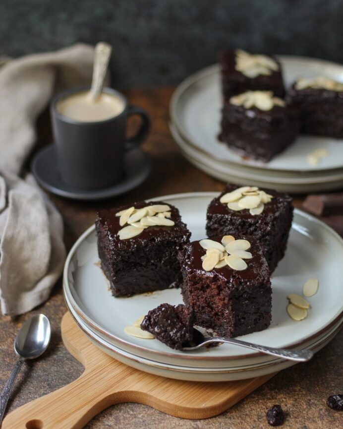Sočne čokoladne kocke bez jaja