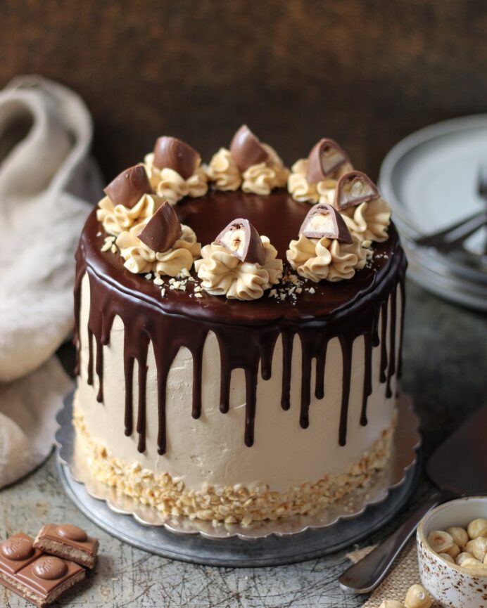 Toffee torta sa karamelom i lešnicima