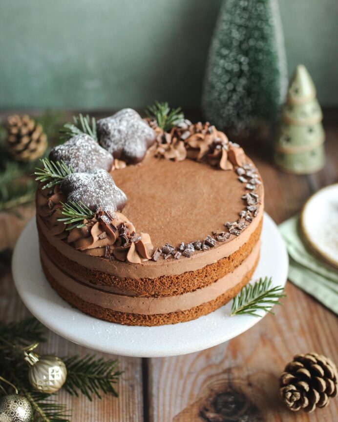 Čokoladna medenjak torta